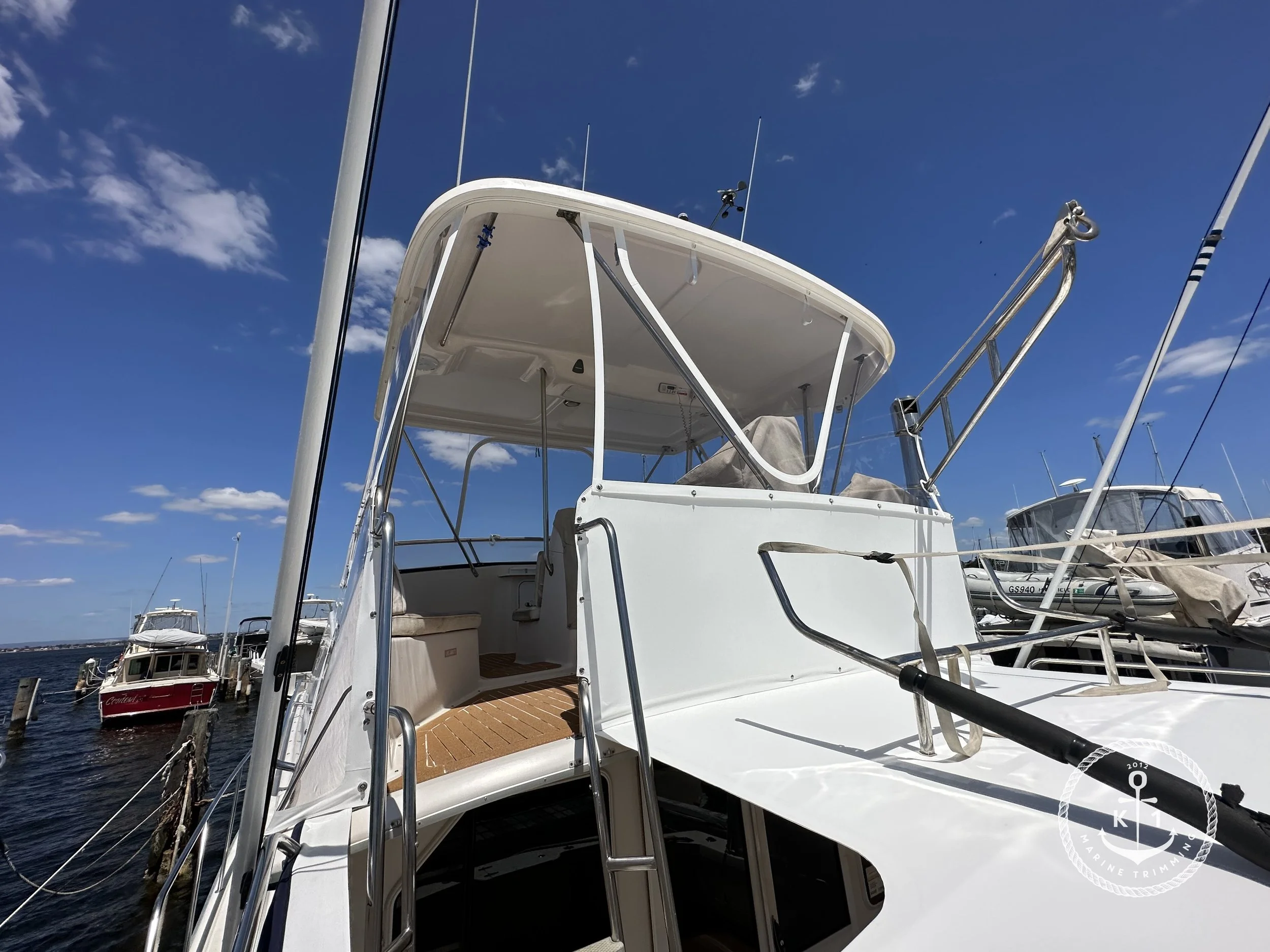 Caribbean 40 Flybridge