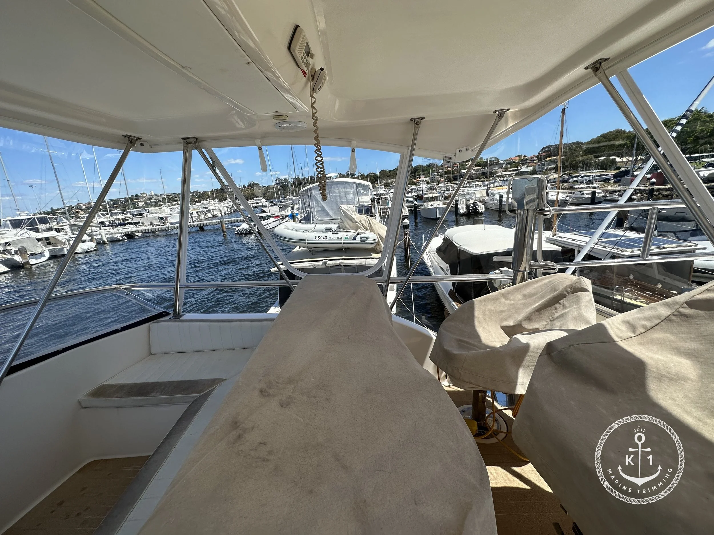 Caribbean 40 Flybridge