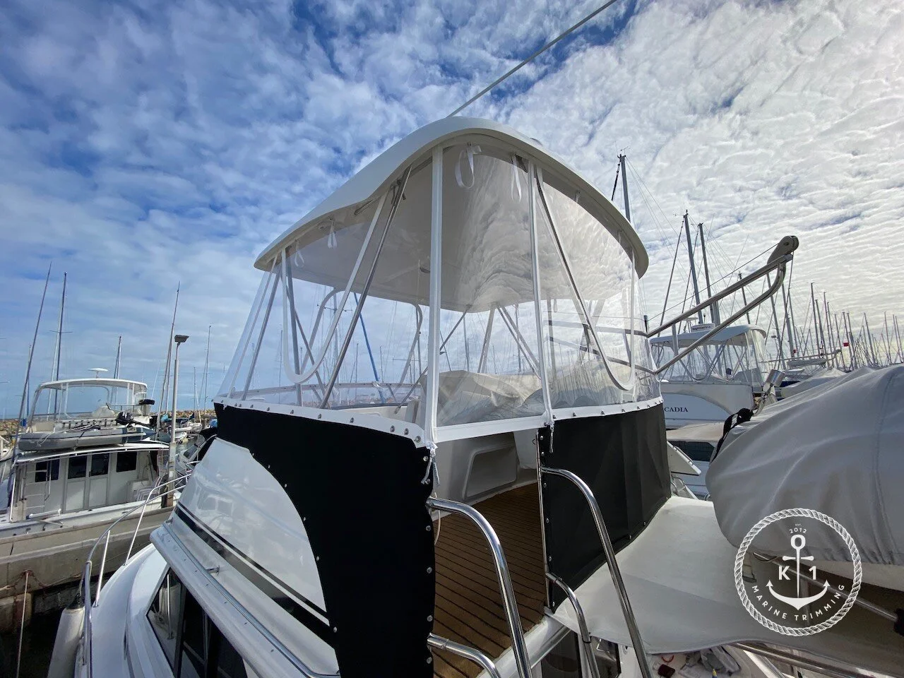 Caribbean 35 Flybridge
