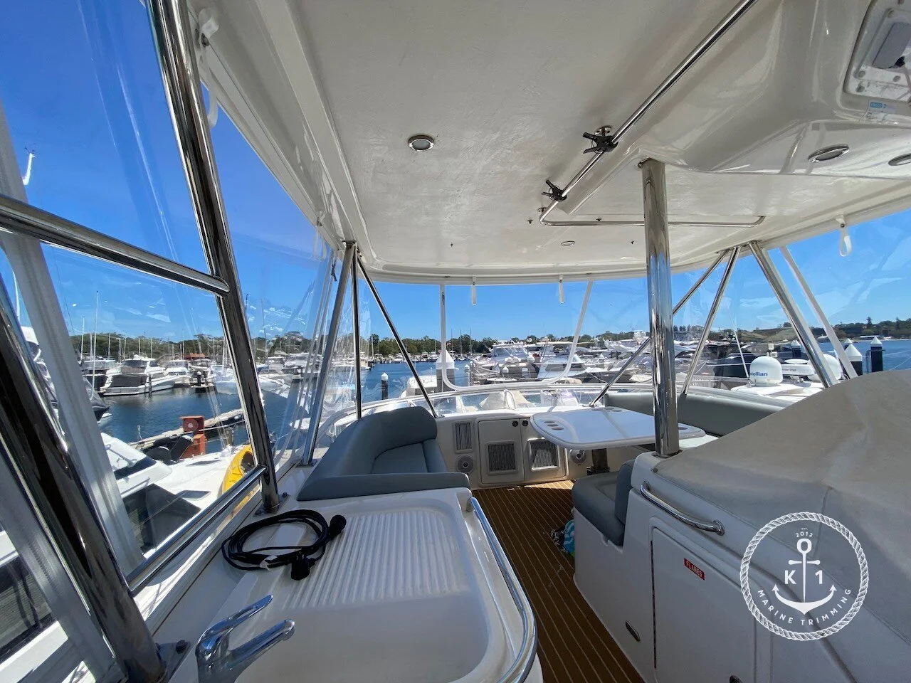 Riviera 47 Flybridge