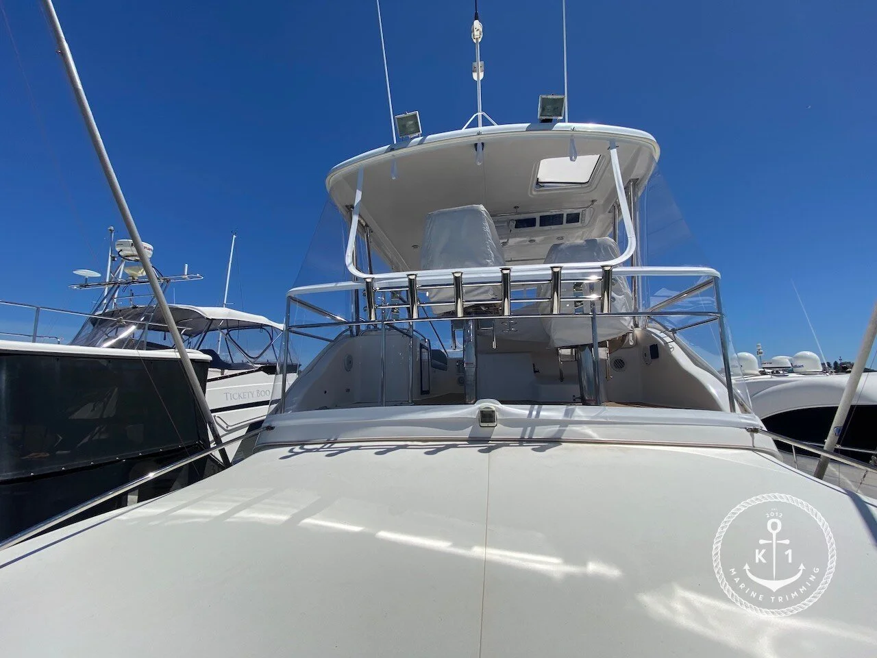 Riviera 47 Flybridge