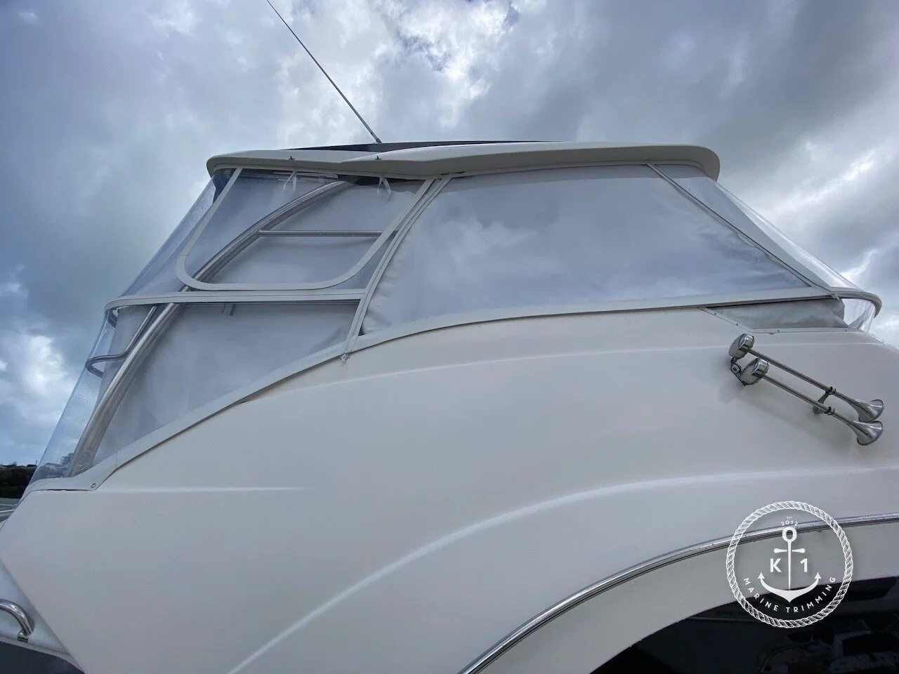 Riviera 43 Flybridge
