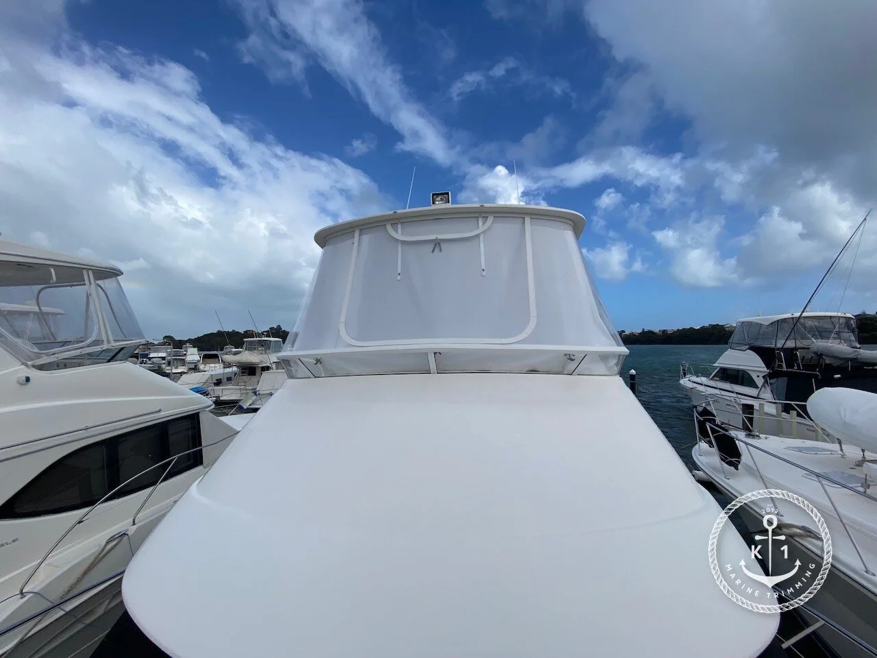 Riviera 43 Flybridge