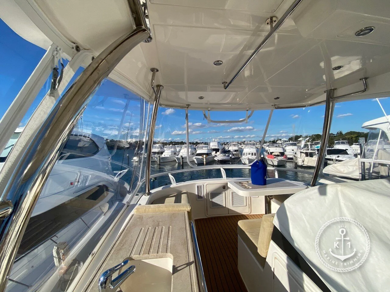 Riviera 43 Flybridge