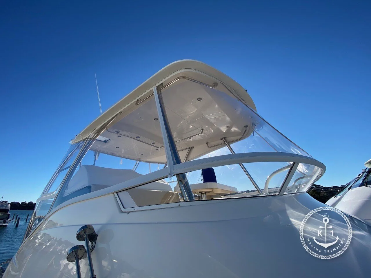 Riviera 43 Flybridge