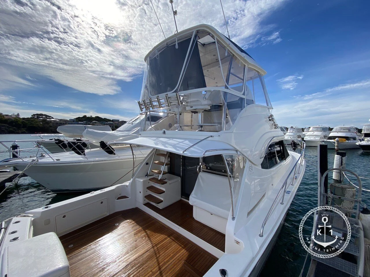 Riviera 43 Flybridge