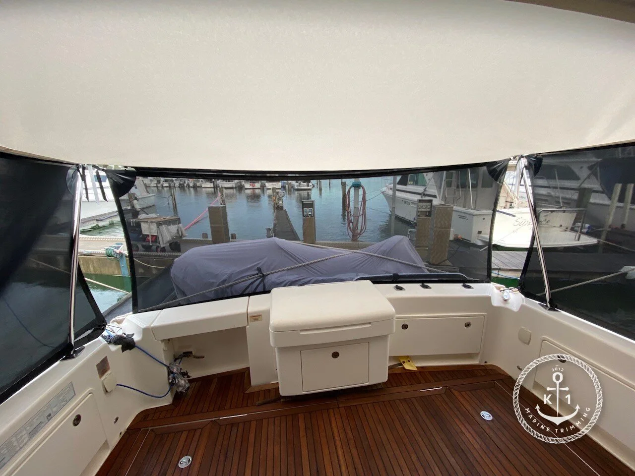 Riviera 43 Flybridge