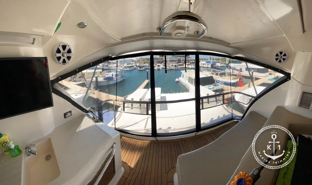 Riviera 56 Enclosed Flybridge
