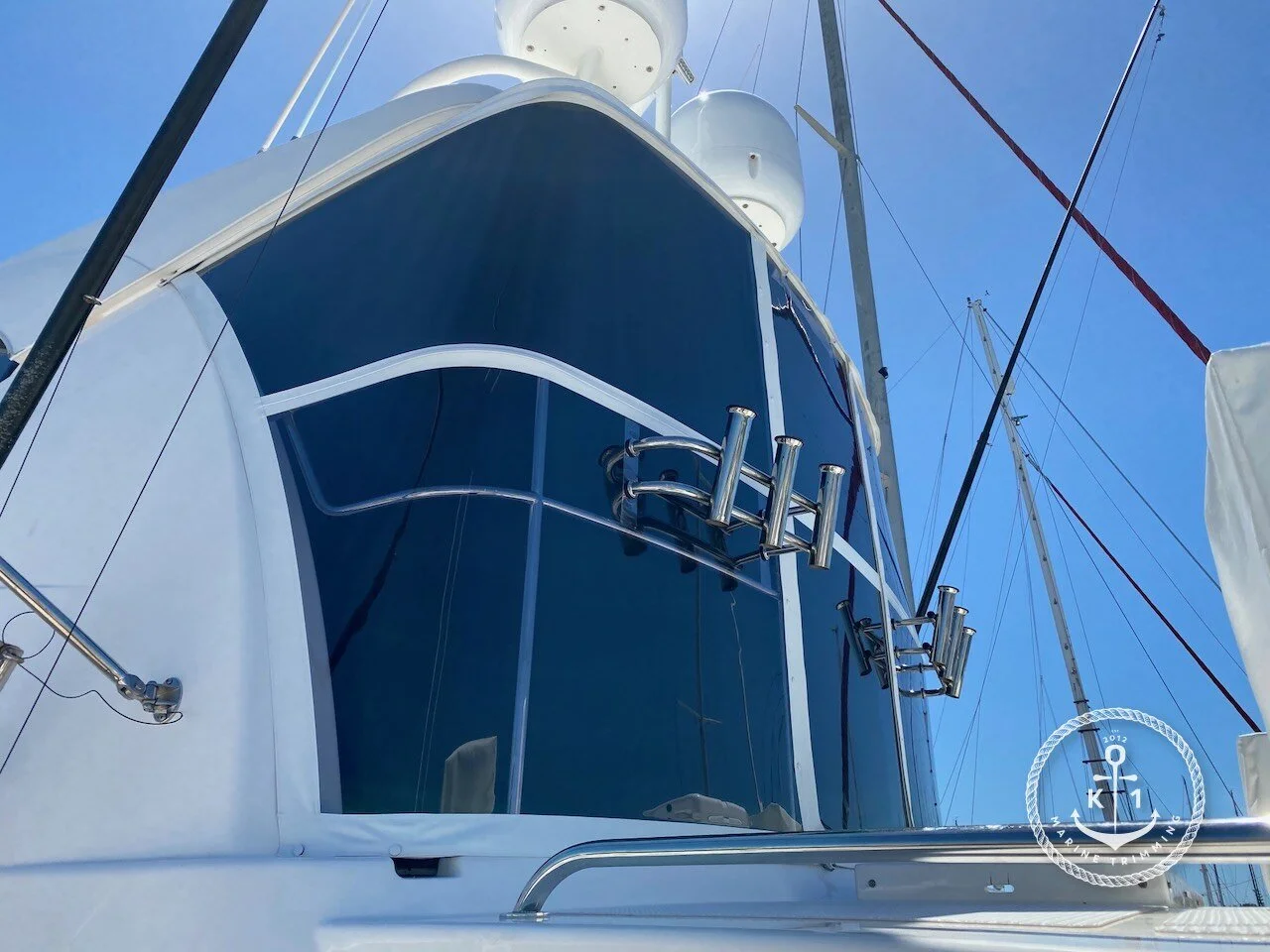 Riviera 56 Enclosed Flybridge