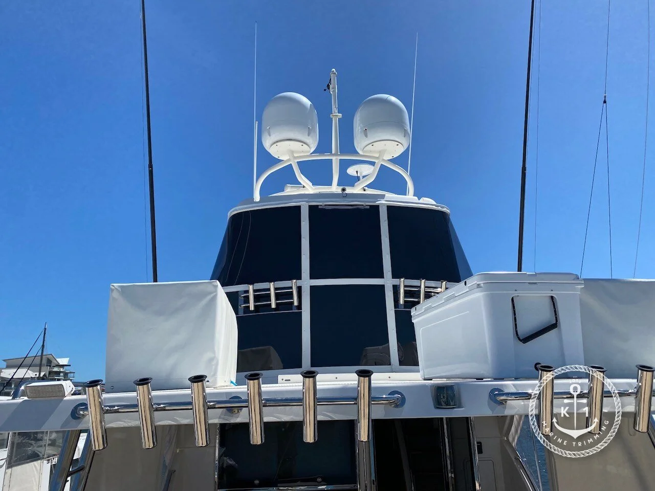 Riviera 56 Enclosed Flybridge