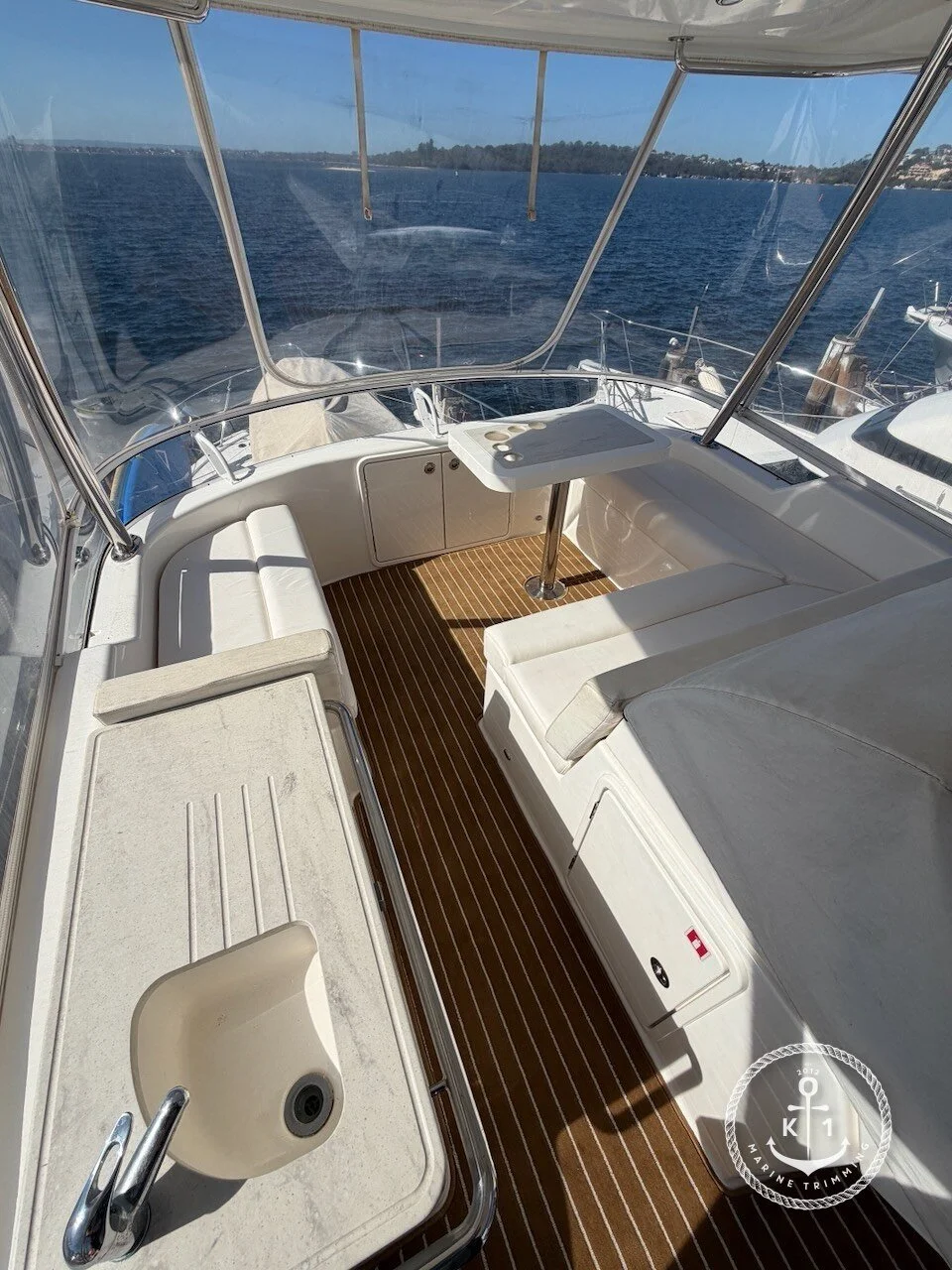 Riviera 43 Flybridge