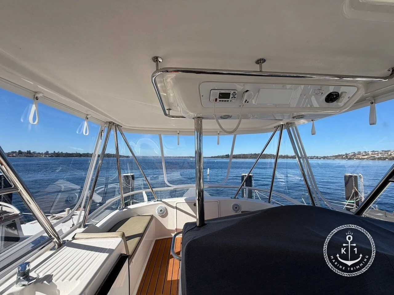 Riviera 40 Flybridge