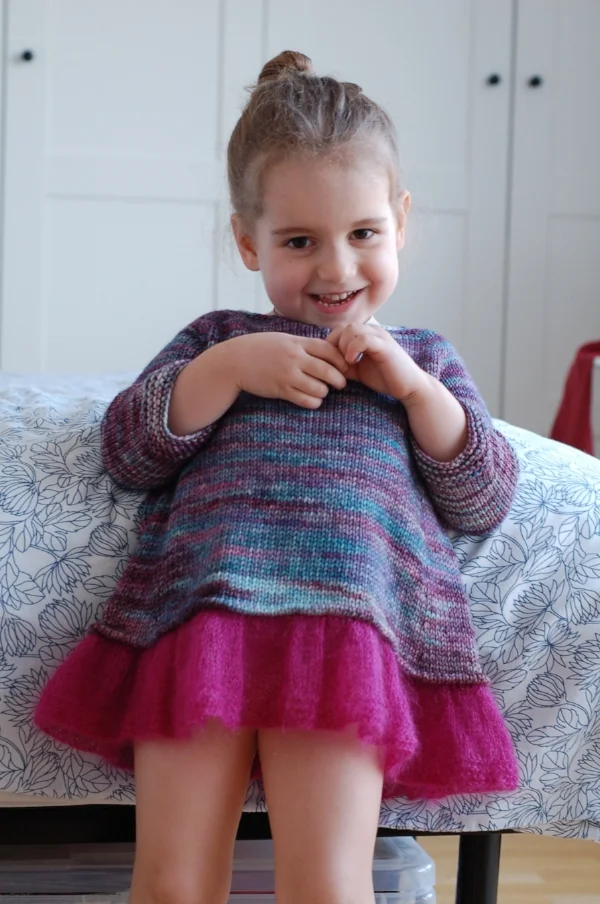 Tutu Top Hack ties instead of button closure — Knitting