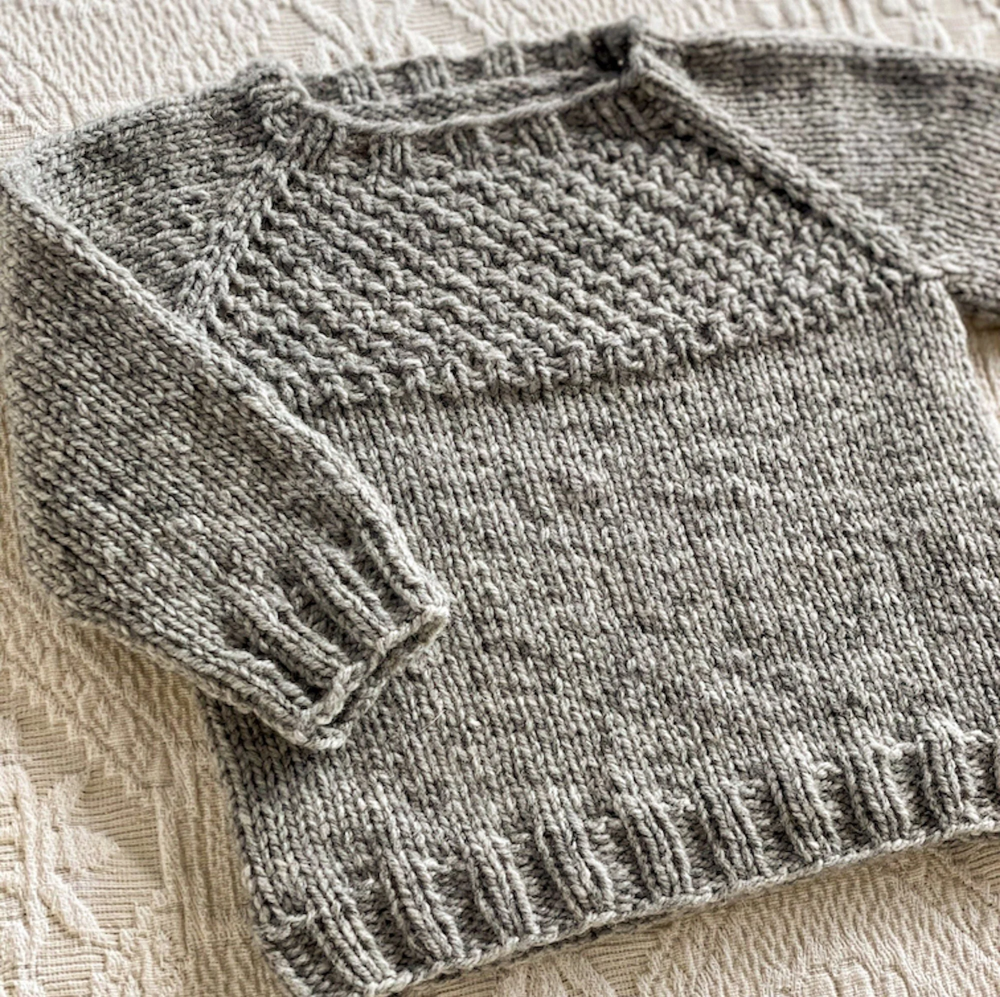 https://i.etsystatic.com/5527524/r/il/442c7e/3502058239/il_fullxfull.3502058239_kqx1.jpg