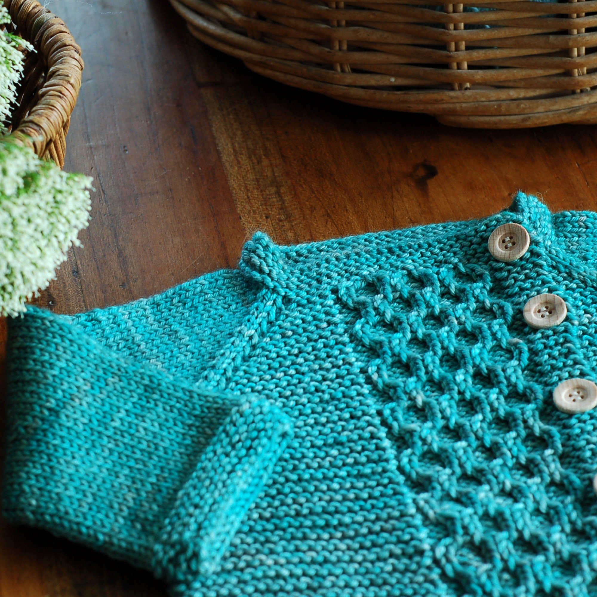 https://i.etsystatic.com/5527524/r/il/4124fe/1344611081/il_fullxfull.1344611081_i6jk.jpg