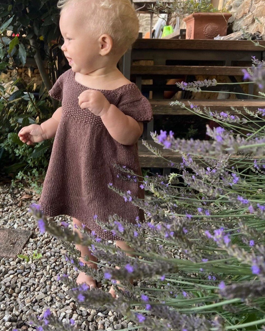 Beautiful memories of the summer ❤️
Pattern: Fable Dress
Available in my Etsy and Ravelry stores (follow link in my bio)
.
.
#frogginette #frogginetteknittingpatterns #fabledress #babyknitdress #knitforyourkid #knitforkids #knitforbaby #babyknitting 