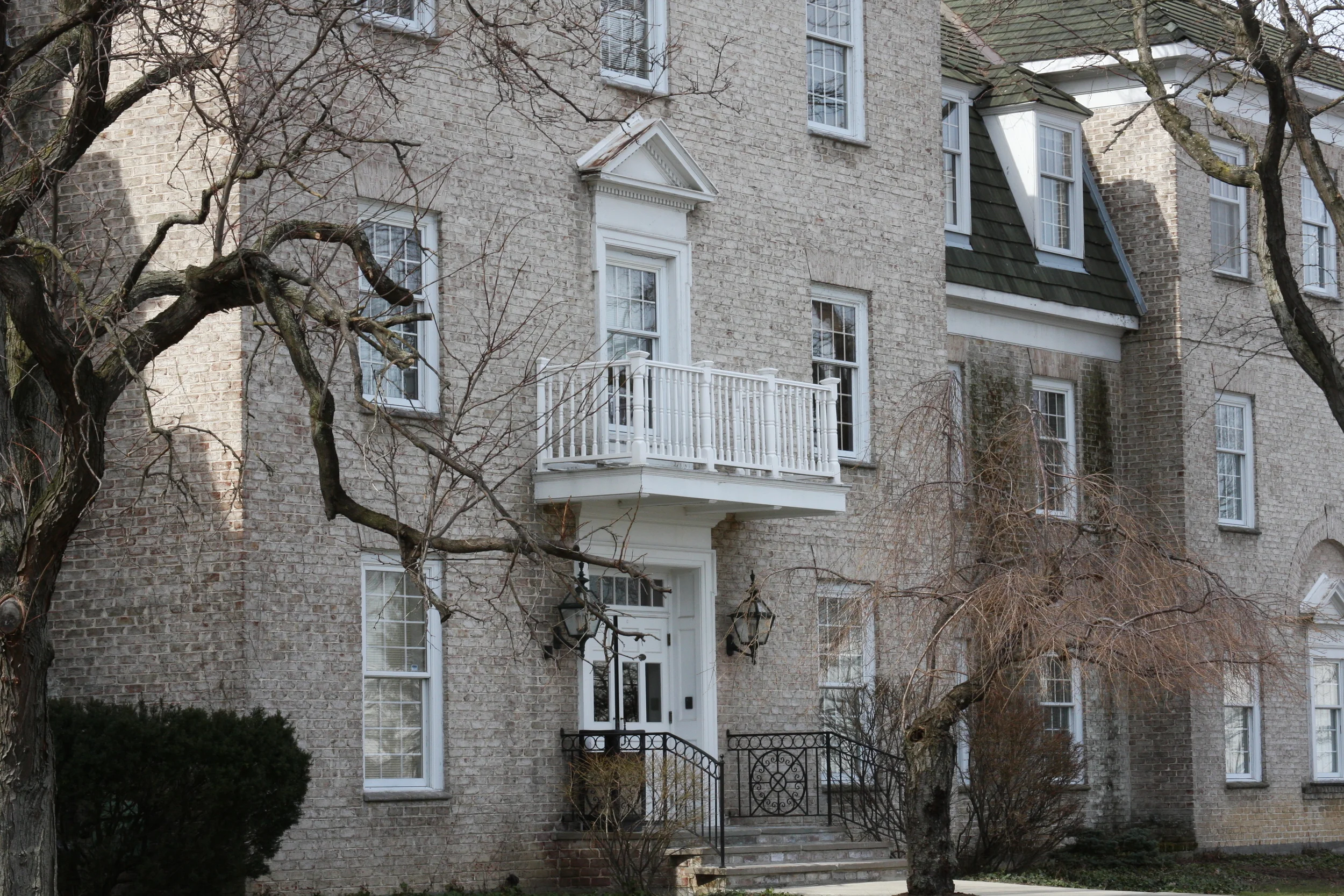 Exec Commons 007.jpg
