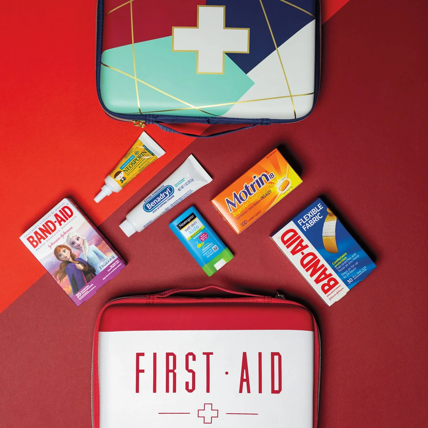 target-firstaidkit-112_sRGB_F11L.jpg