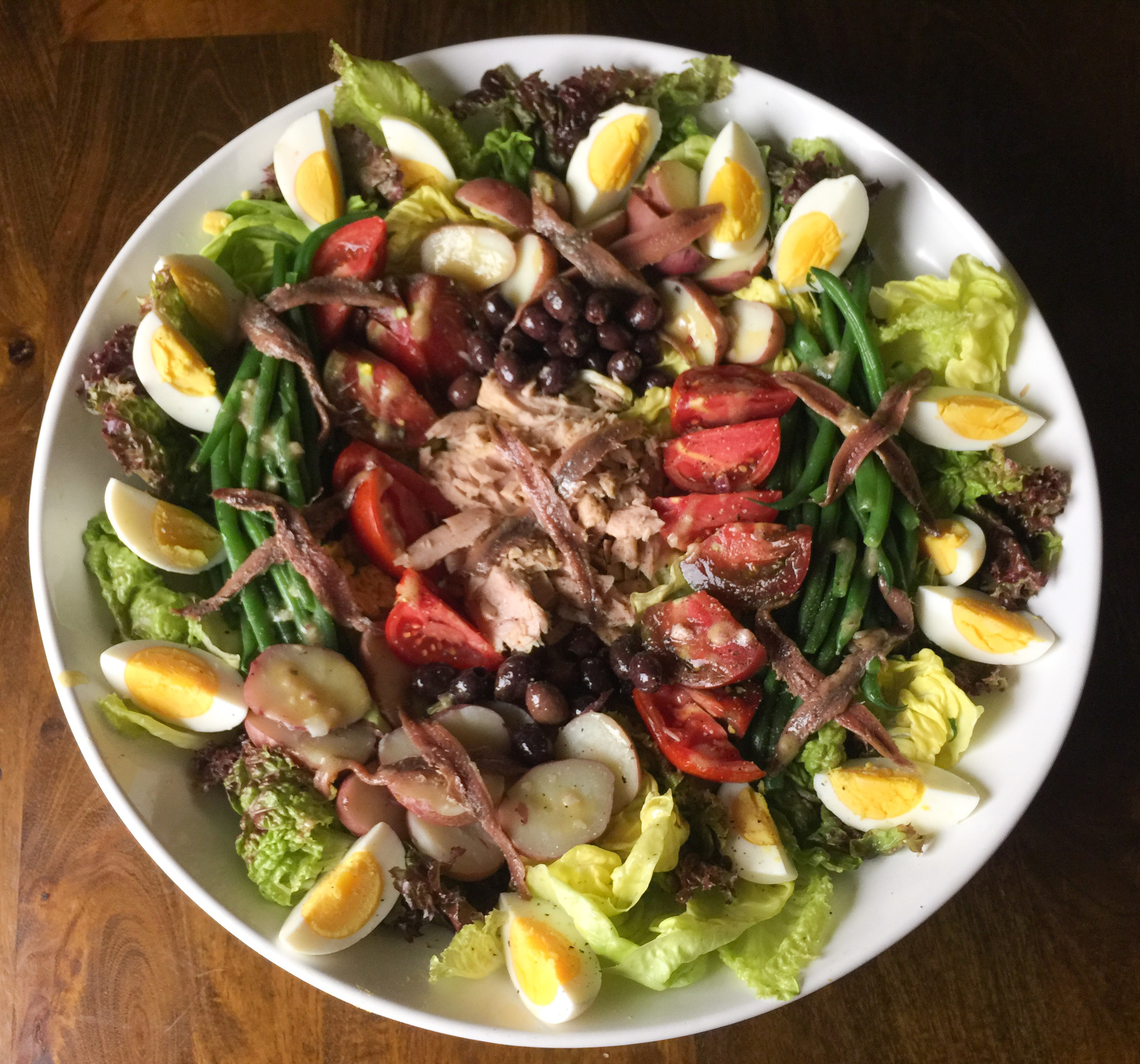 Salade Niçoise American-Style