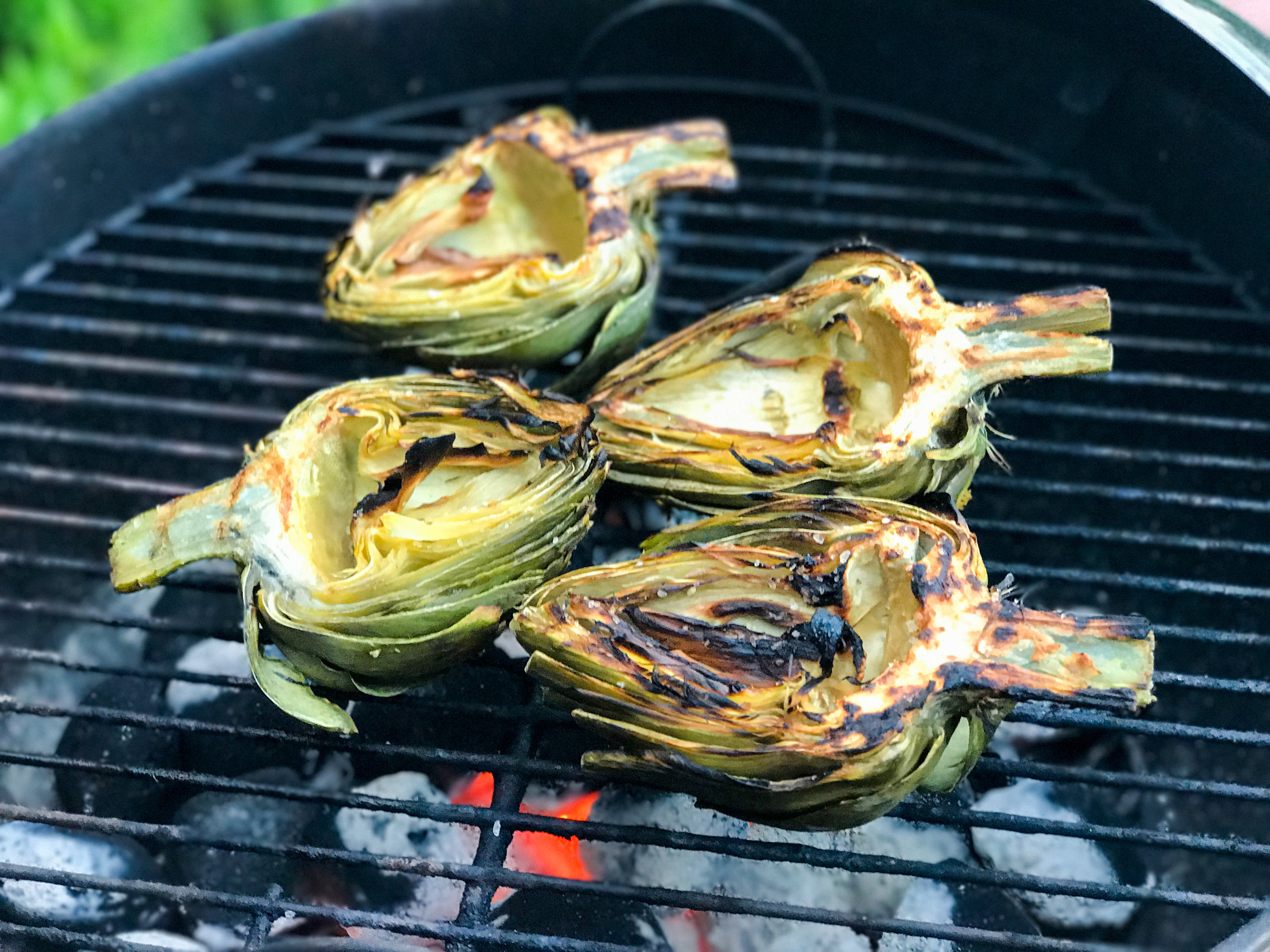 Grilled Artichokes with Aïoli