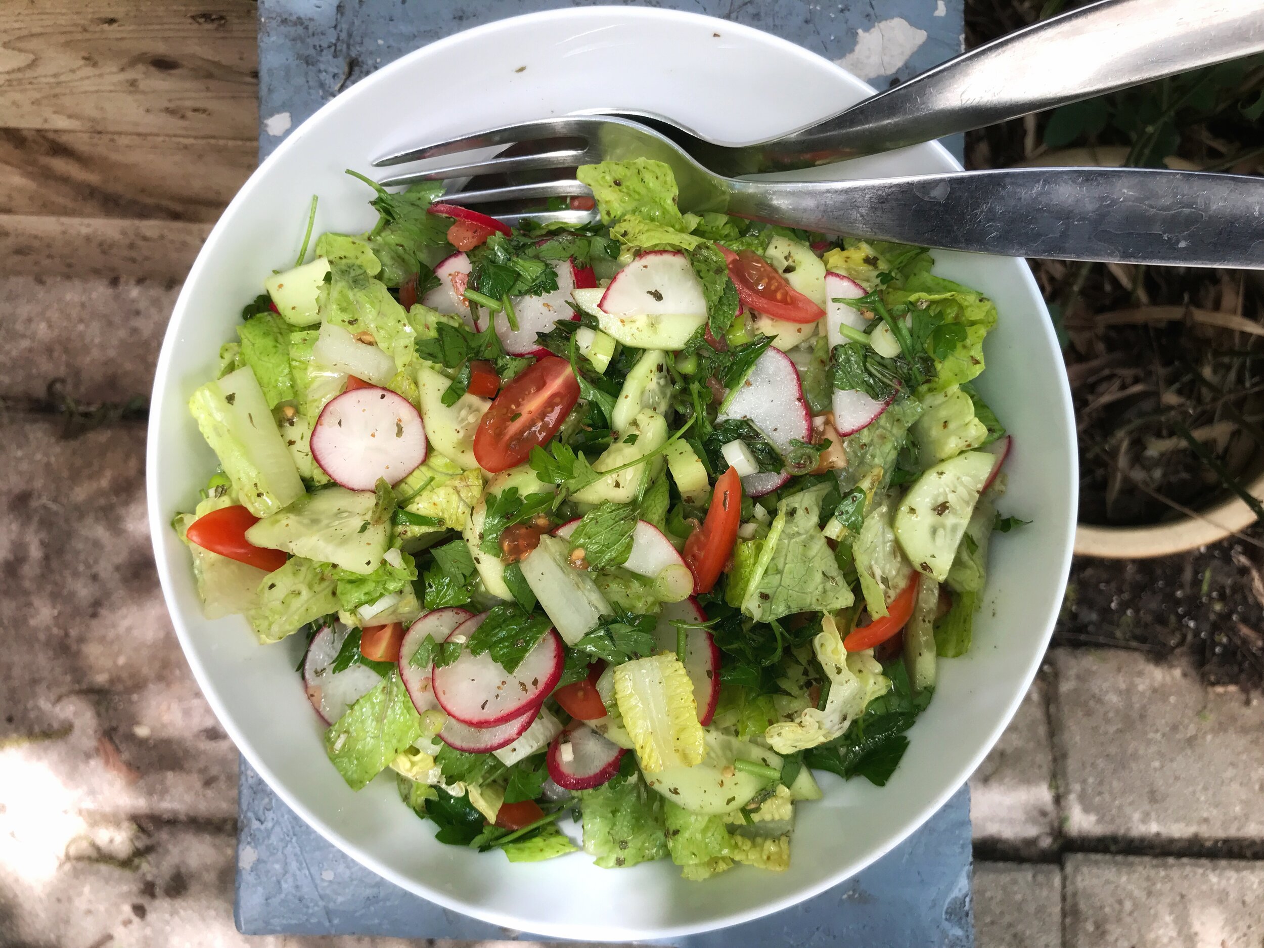 Fattoush-ish (Vegetarian*)