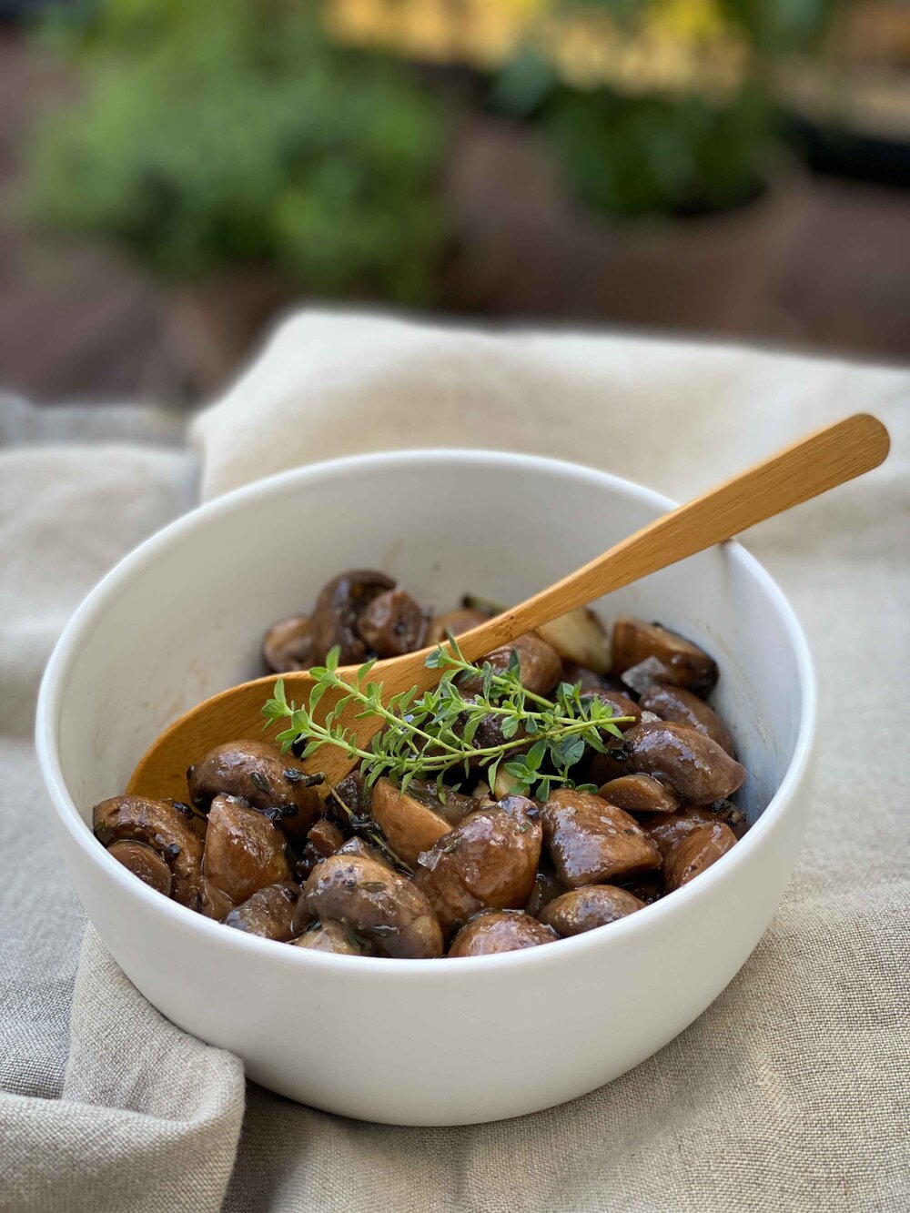 'Wine Style' Marinated Mushrooms