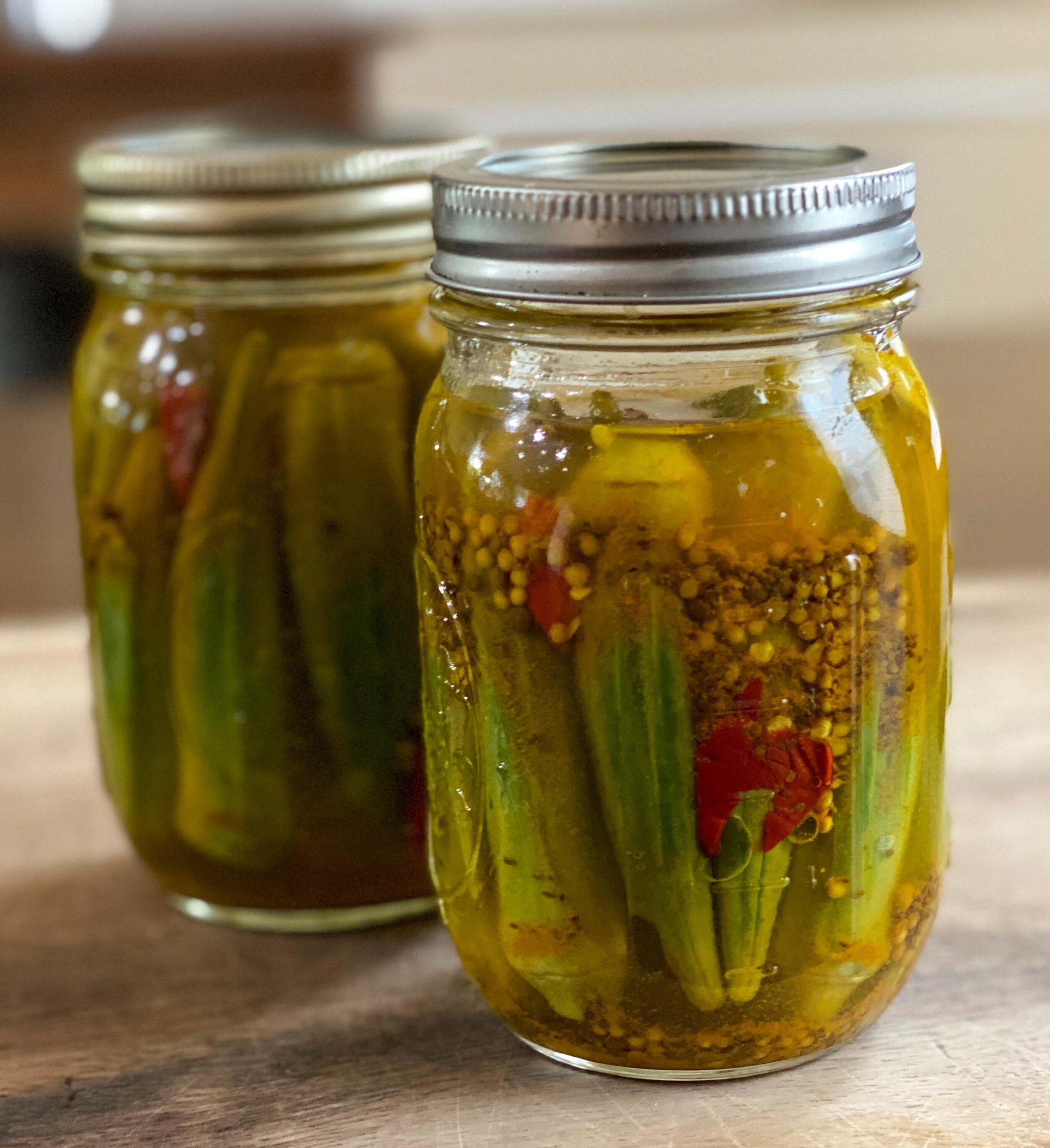 Spicy Pickled Okra (Vegan)