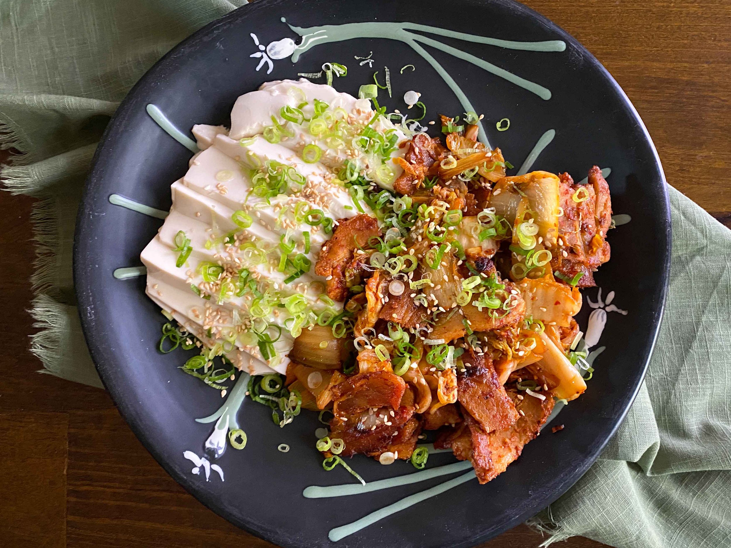 Dubu Kimchi (Pork &amp; Kimchi Stir-Fry)