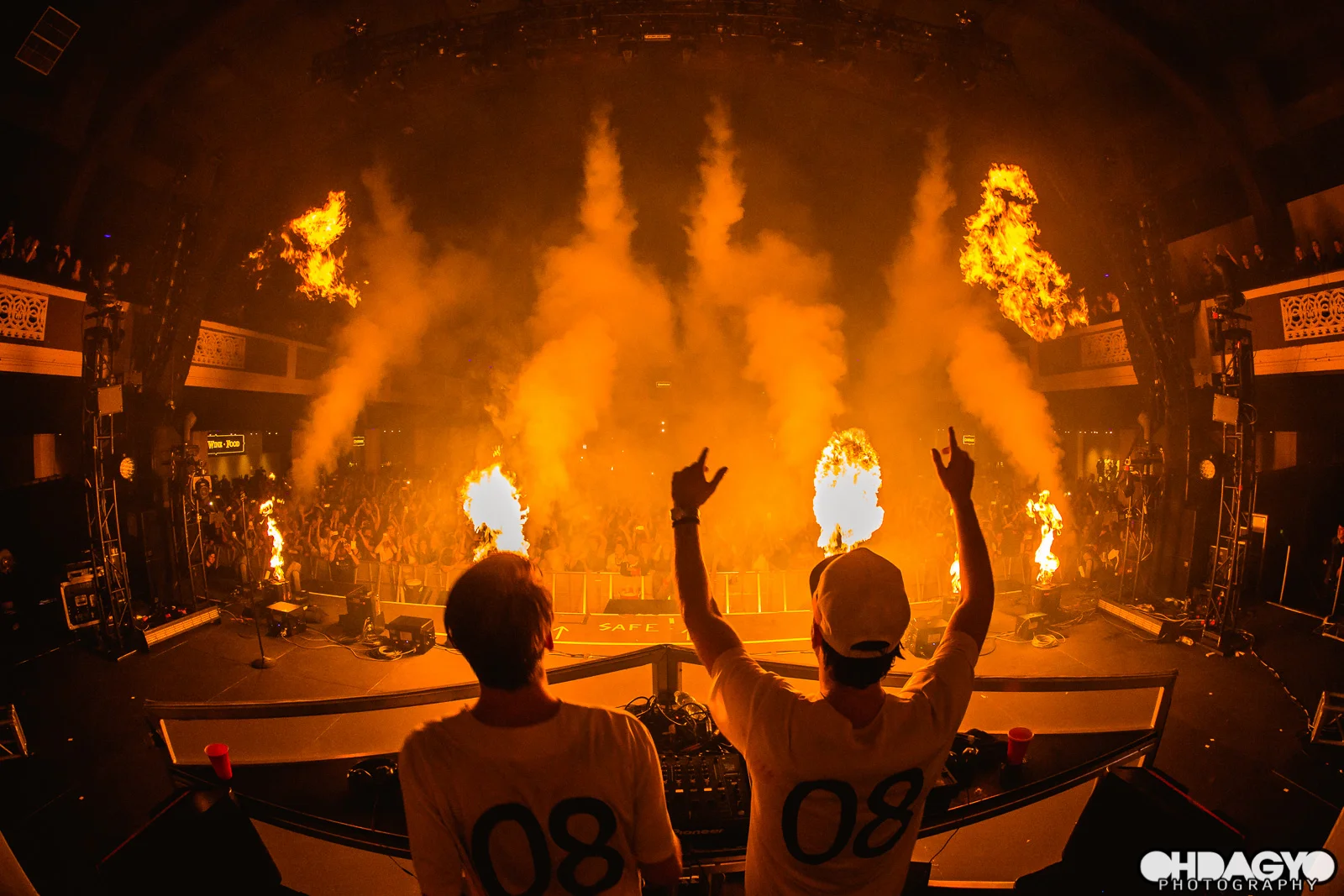 TheChainsmokersShrine112715-0092.jpg