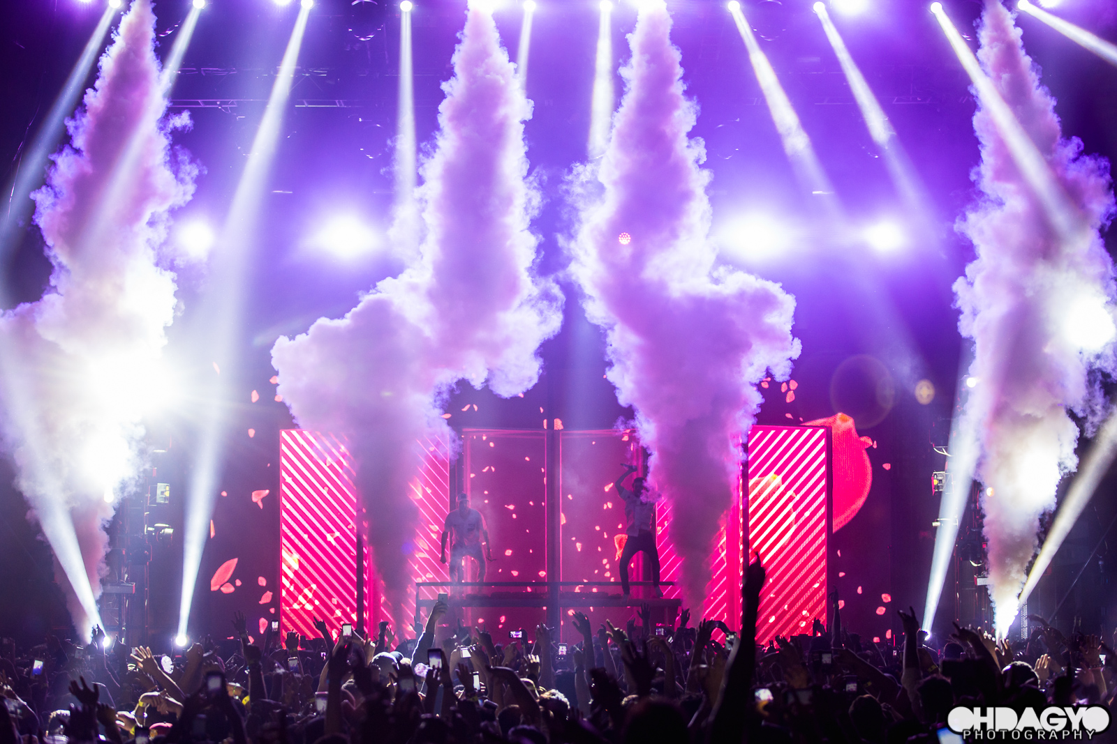 TheChainsmokersShrine112715-0054.jpg
