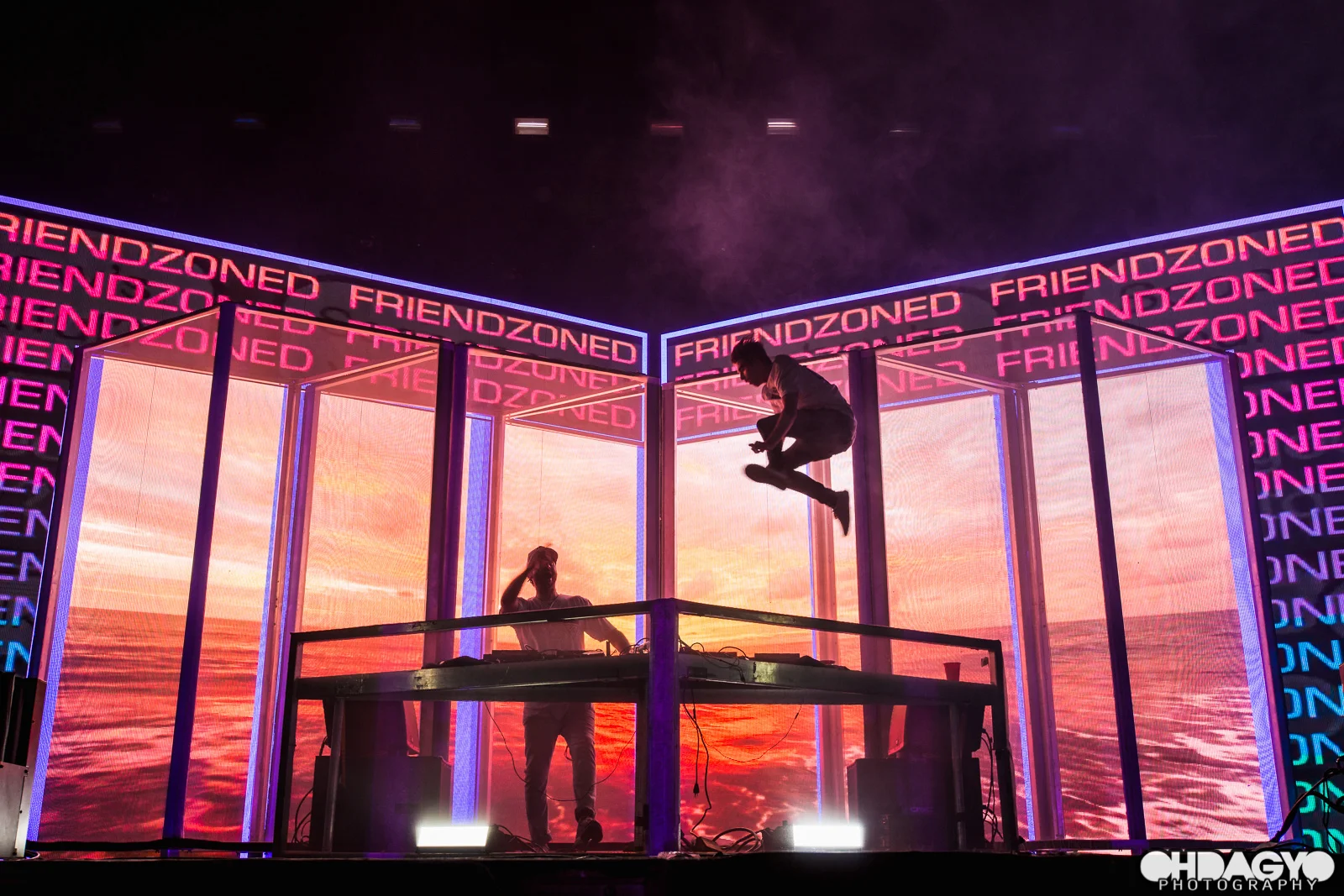 TheChainsmokersShrine112715-0101.jpg