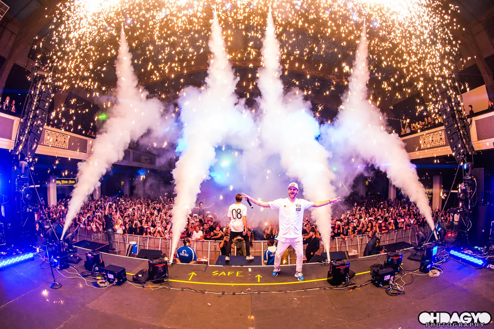 TheChainsmokersShrine112715-0104.jpg