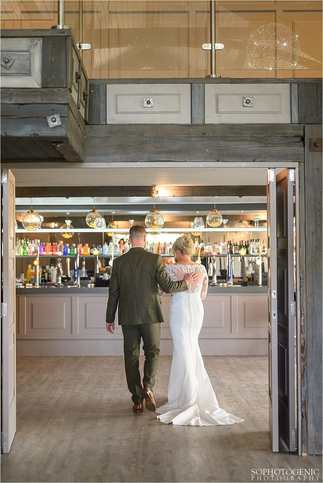 north-east-wedding-photographer-the-yorkshire-wedding-barn-00010.jpg