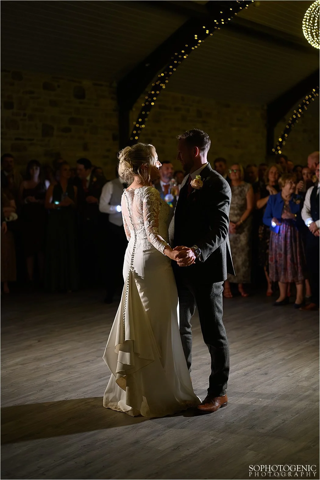 north-east-wedding-photographer-the-yorkshire-wedding-barn-00029.jpg