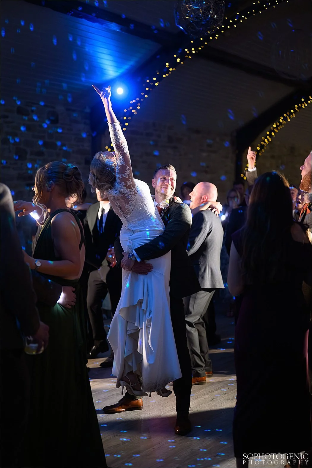 north-east-wedding-photographer-the-yorkshire-wedding-barn-00032.jpg