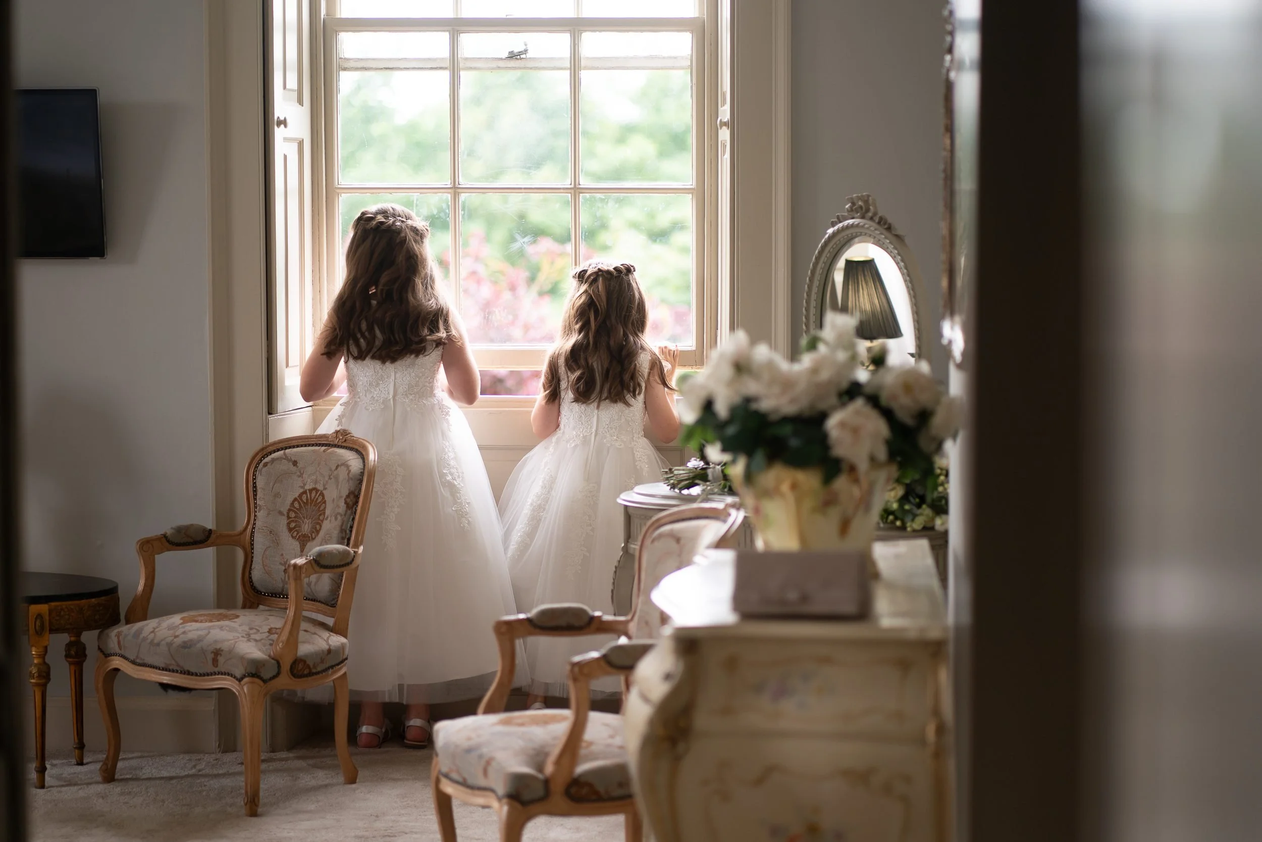 8-newton-hall-bridal-prep.jpg