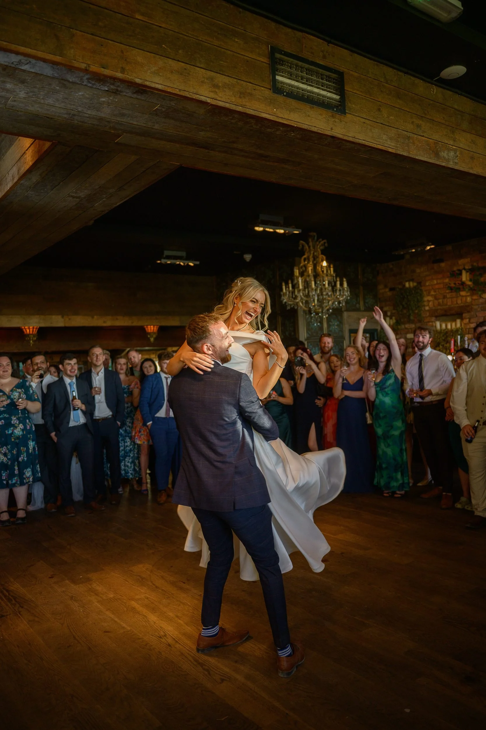 44-newton-hall-first-dance.jpg