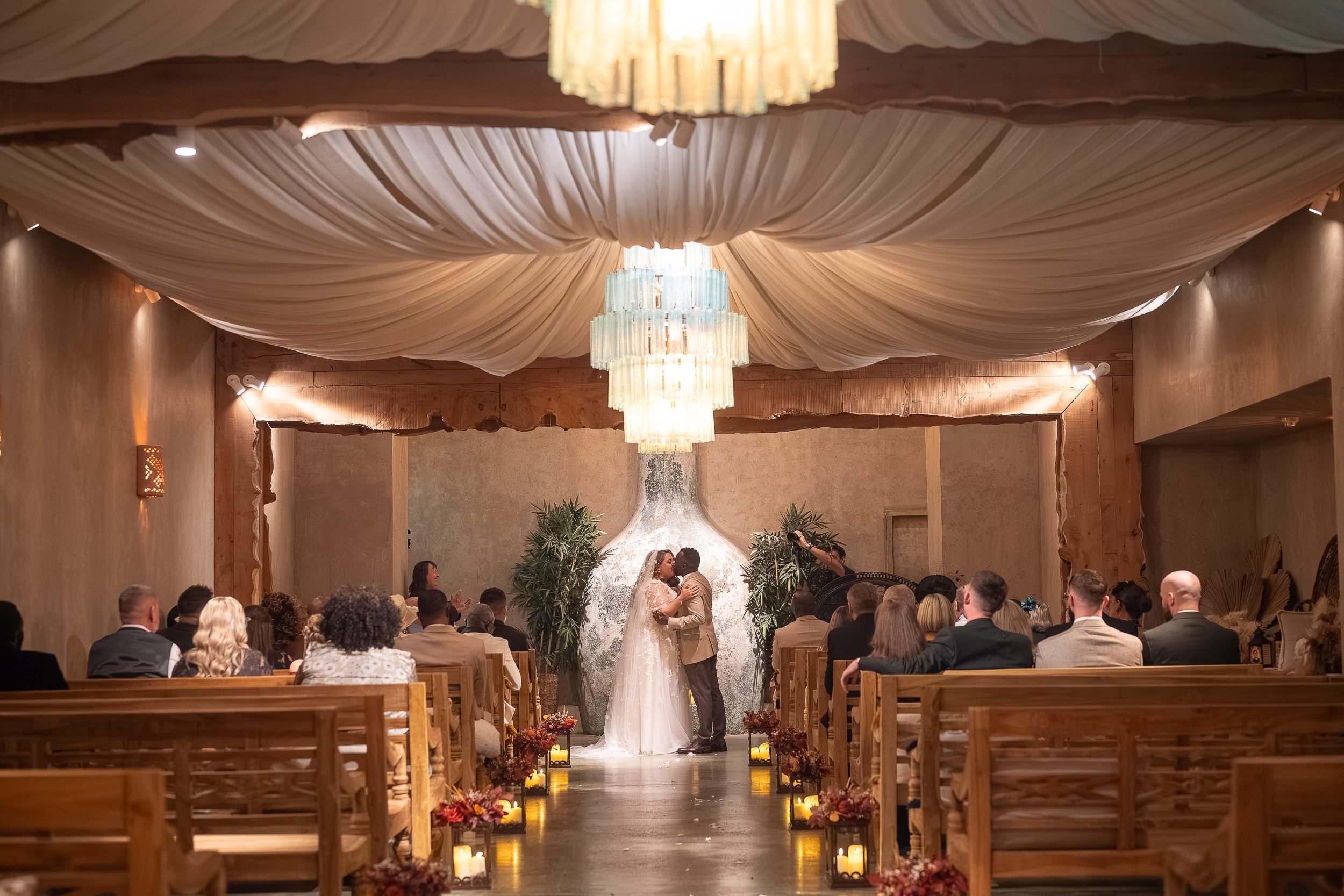 runa-farm-wedding-barnard-castle-00002.jpg