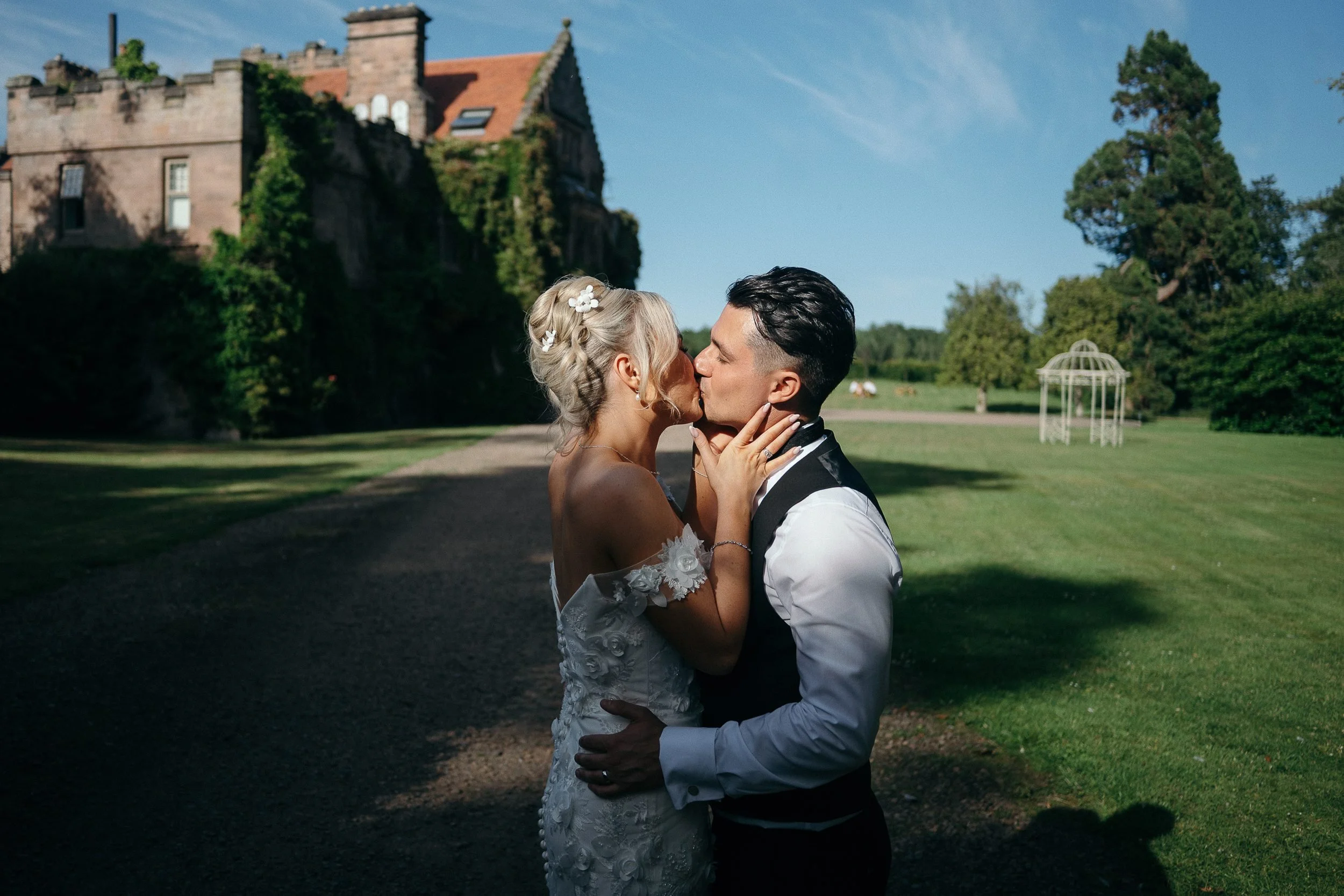 ellingham-hall-northumberland-wedding-photographs-00005.jpg