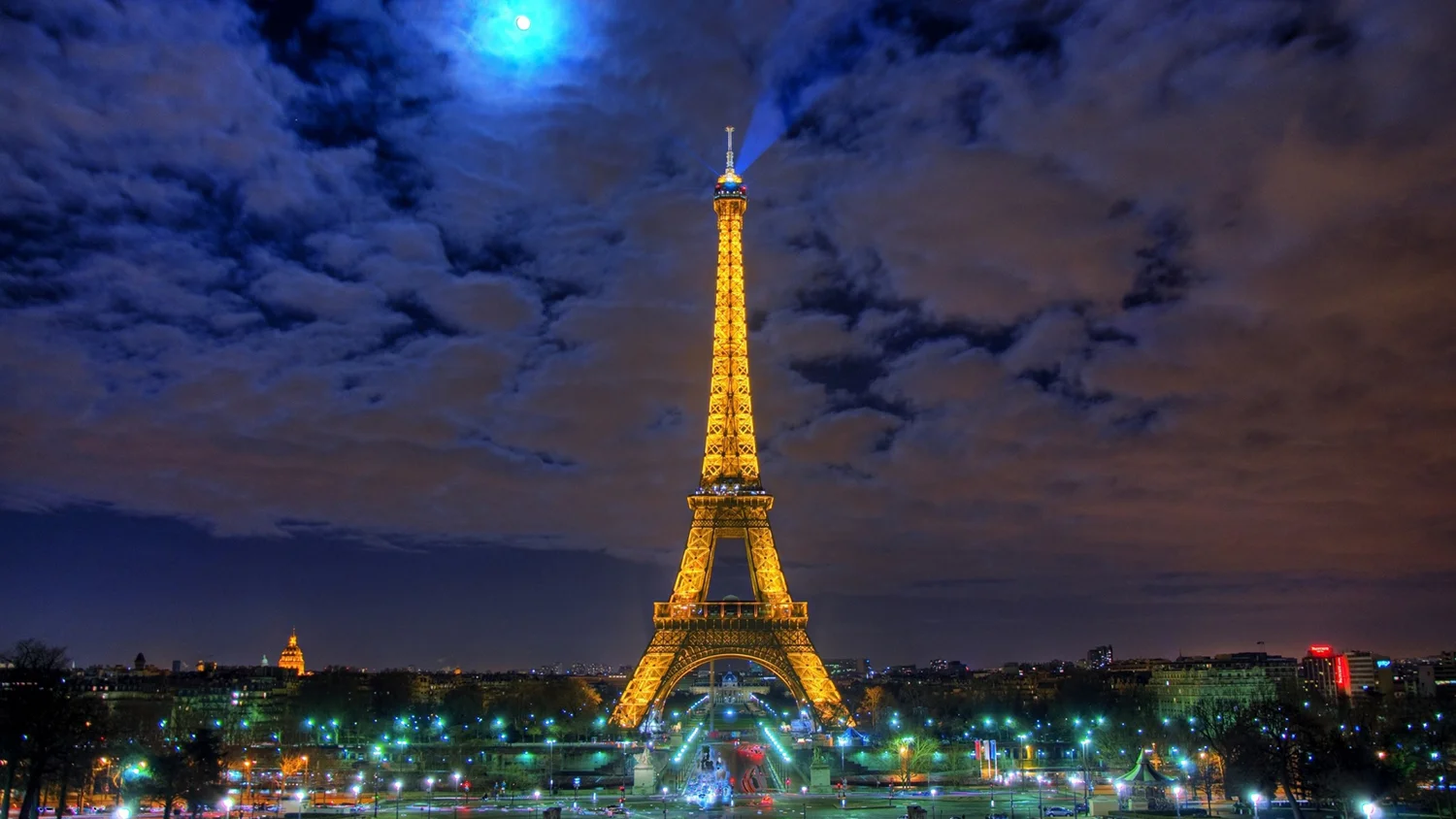 eiffel_tower_paris_france_night_hdr_85518_1920x1080.jpg