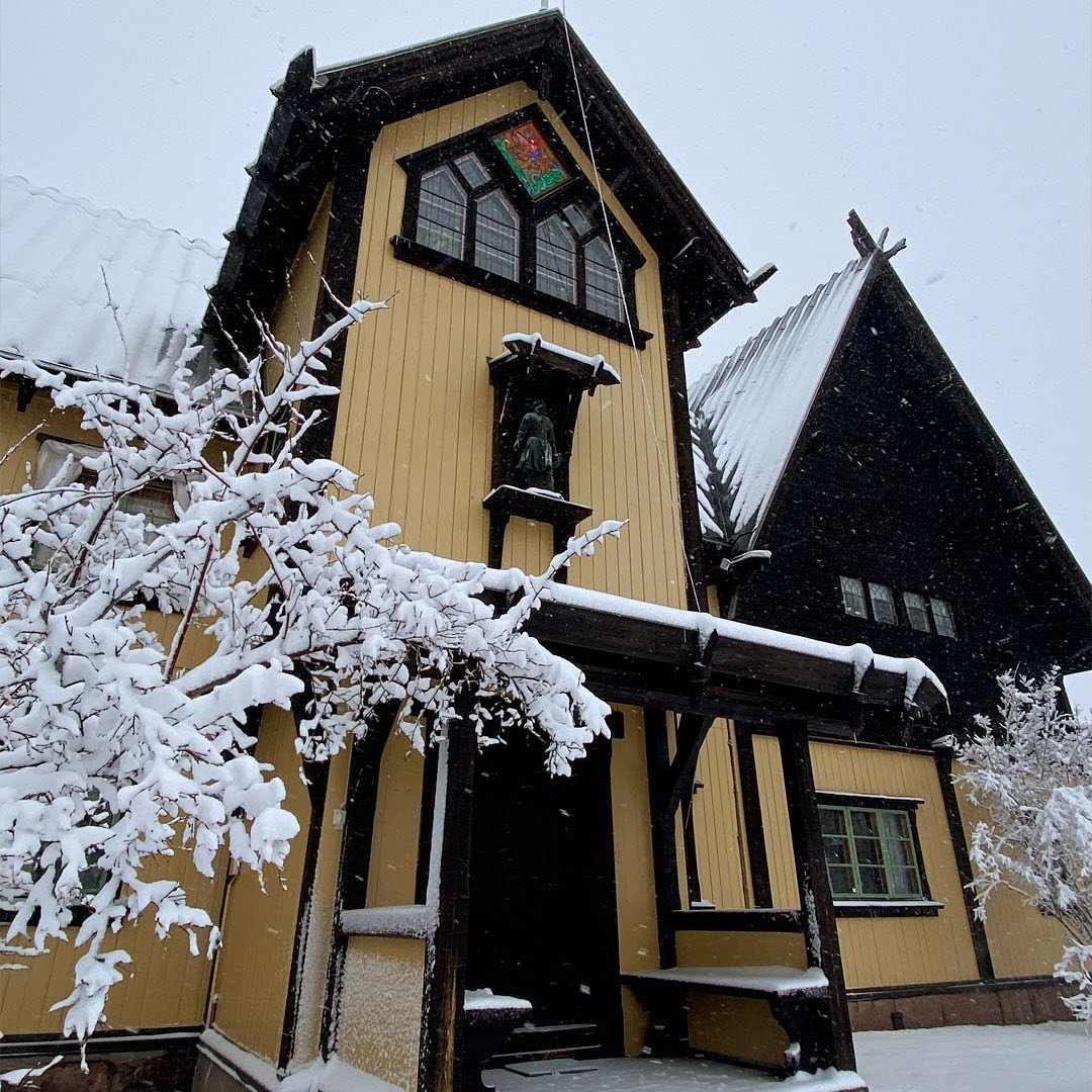 At last! An absolute thrill to visit the @zornmuseet in Mora, Sweden while in Scandinavia last month. How I love this man&rsquo;s work! 

I was greeted by a magical snowfall when I arrived at the museum. The area and landscape still looked much like 