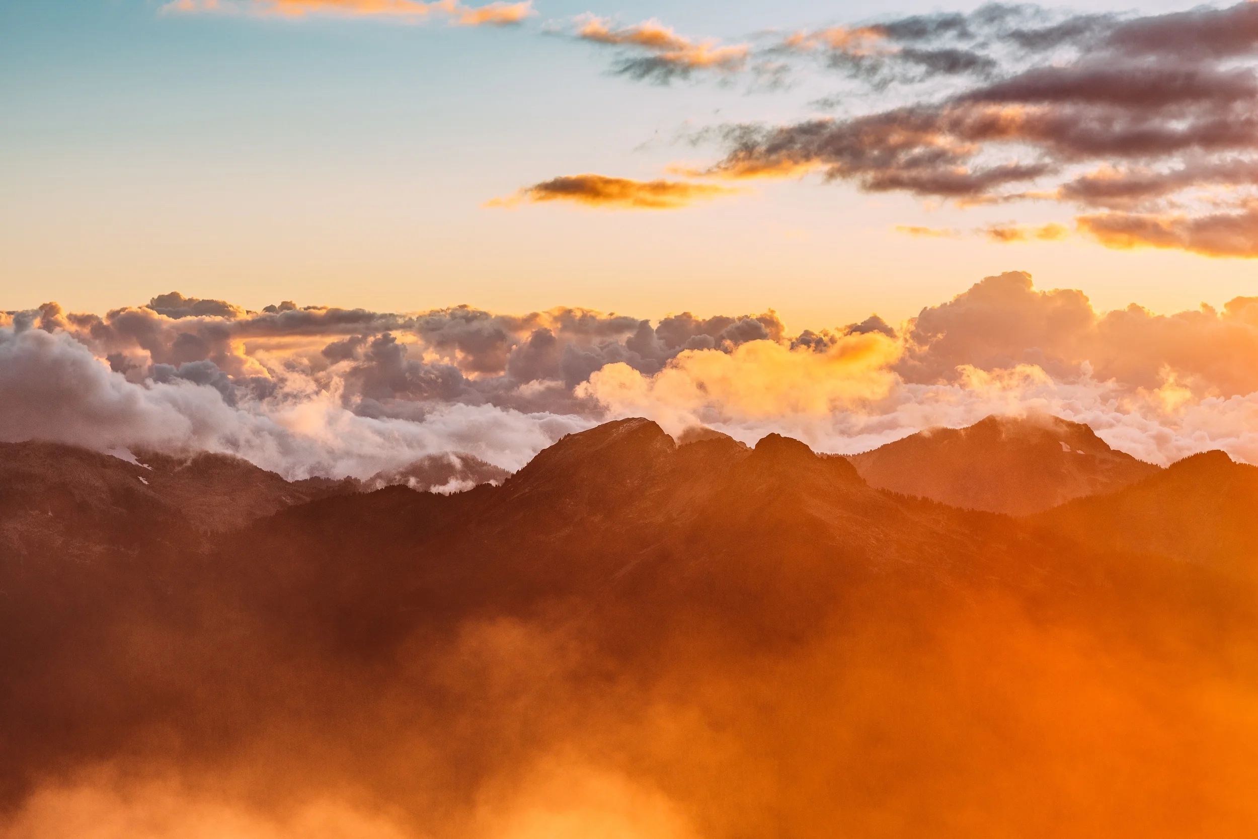 Sunset-Mountains.jpeg