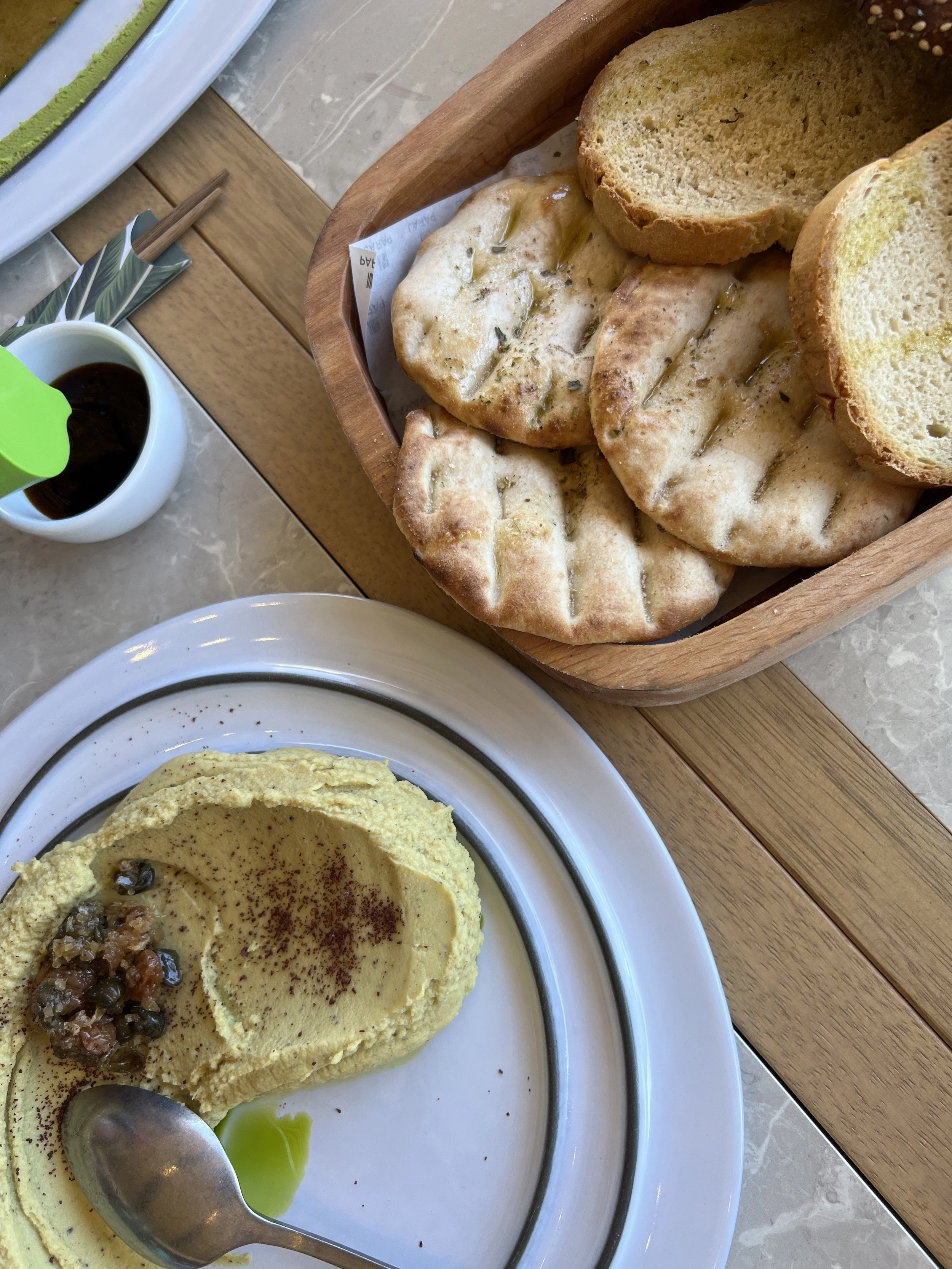 4 Amazing Restaurants To Try in Mykonos, Greece