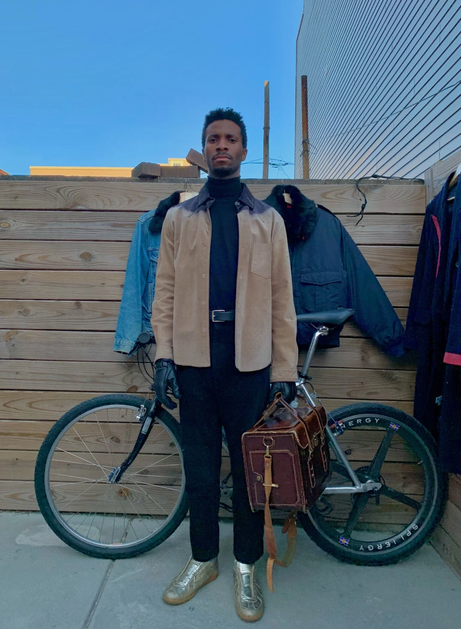 0146D7F2-FBF7-4ACB-A9BF-09E85CFD5A68