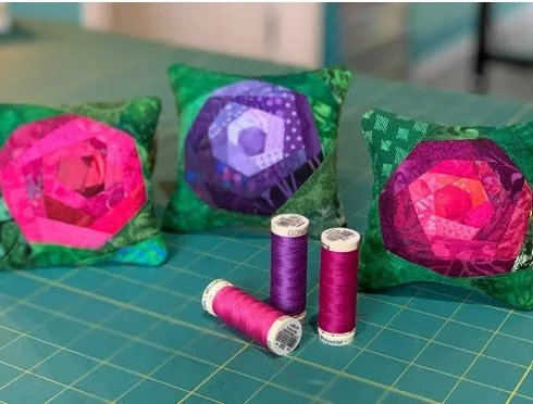 Posting for Columbia River Sewing....

Improv Roses Workshop 
Saturday, April 4, 2026
Greater Portland Bible Church
2374 SW Vermont St.
Portland, OR 97219

Morning Activities &ndash; Open and Free to All / Afternoon workshop requires a purchased tick