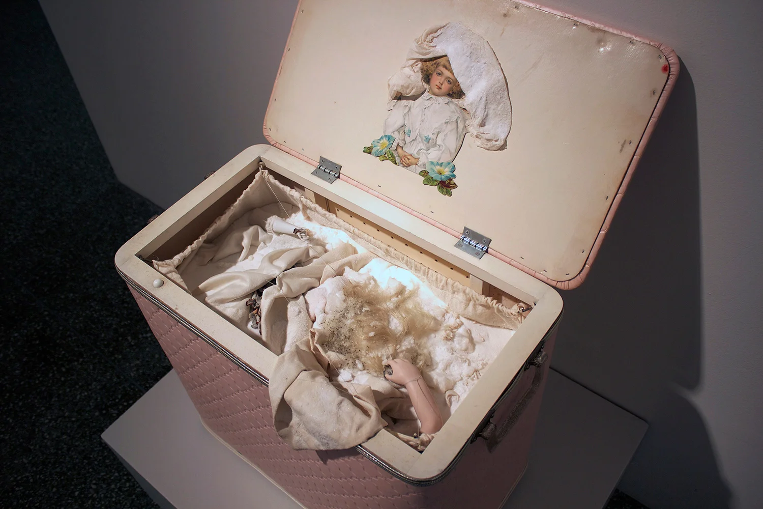 This is No Place to Play Dolls / Hamper, sugar, mixed media / 2013