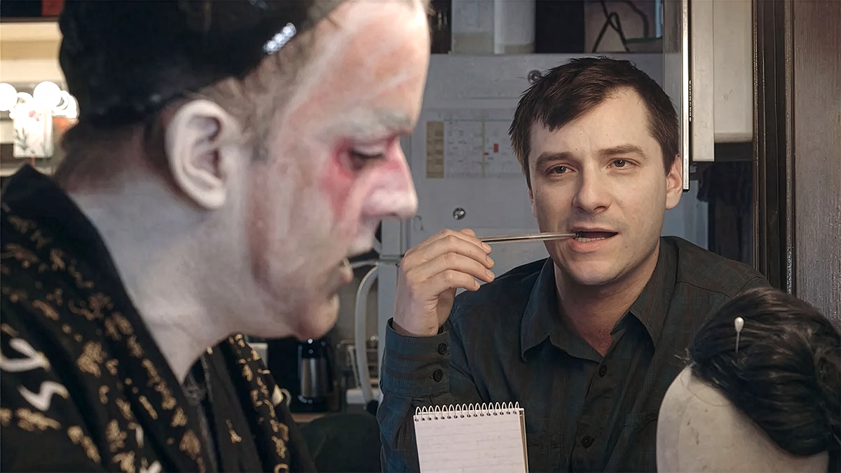 CURTAINS IMAGES 9 2x.png