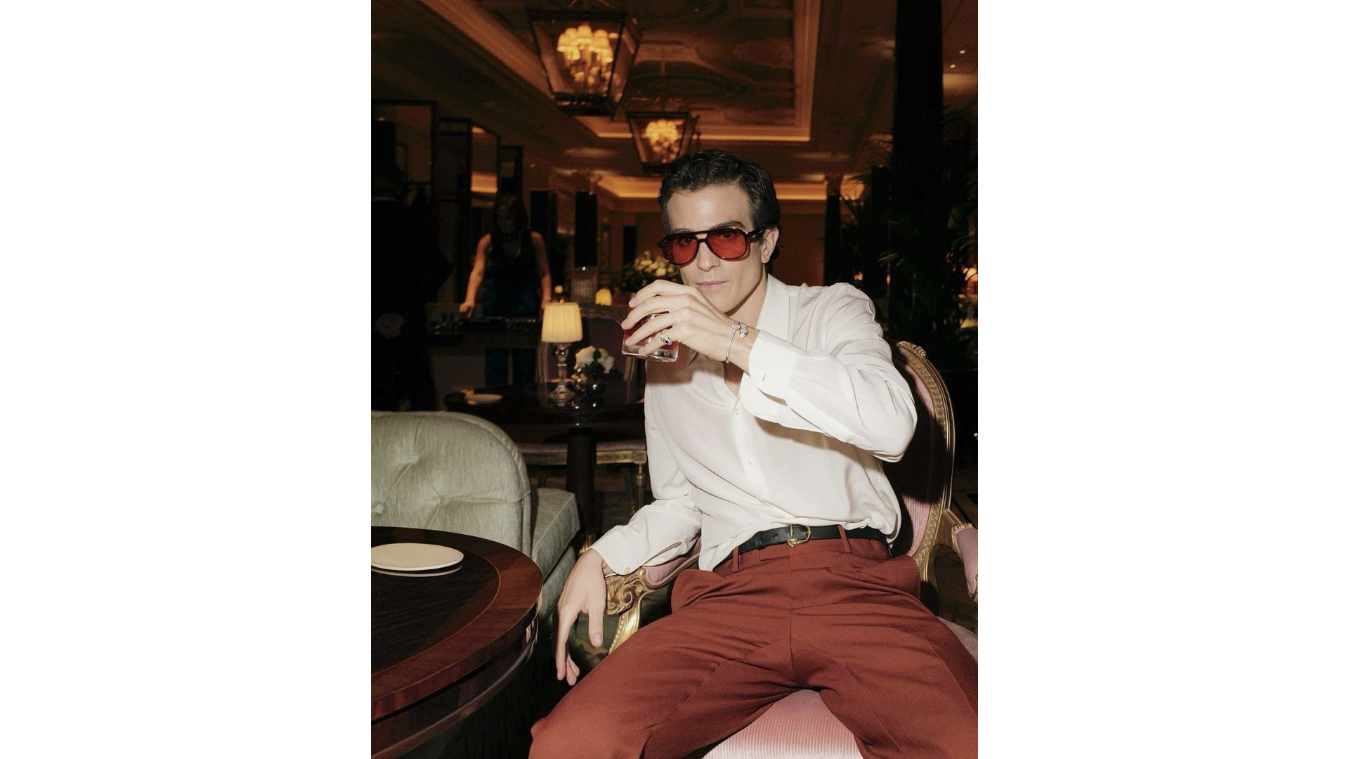 Love & Tonic LOOK BOOK.033.png
