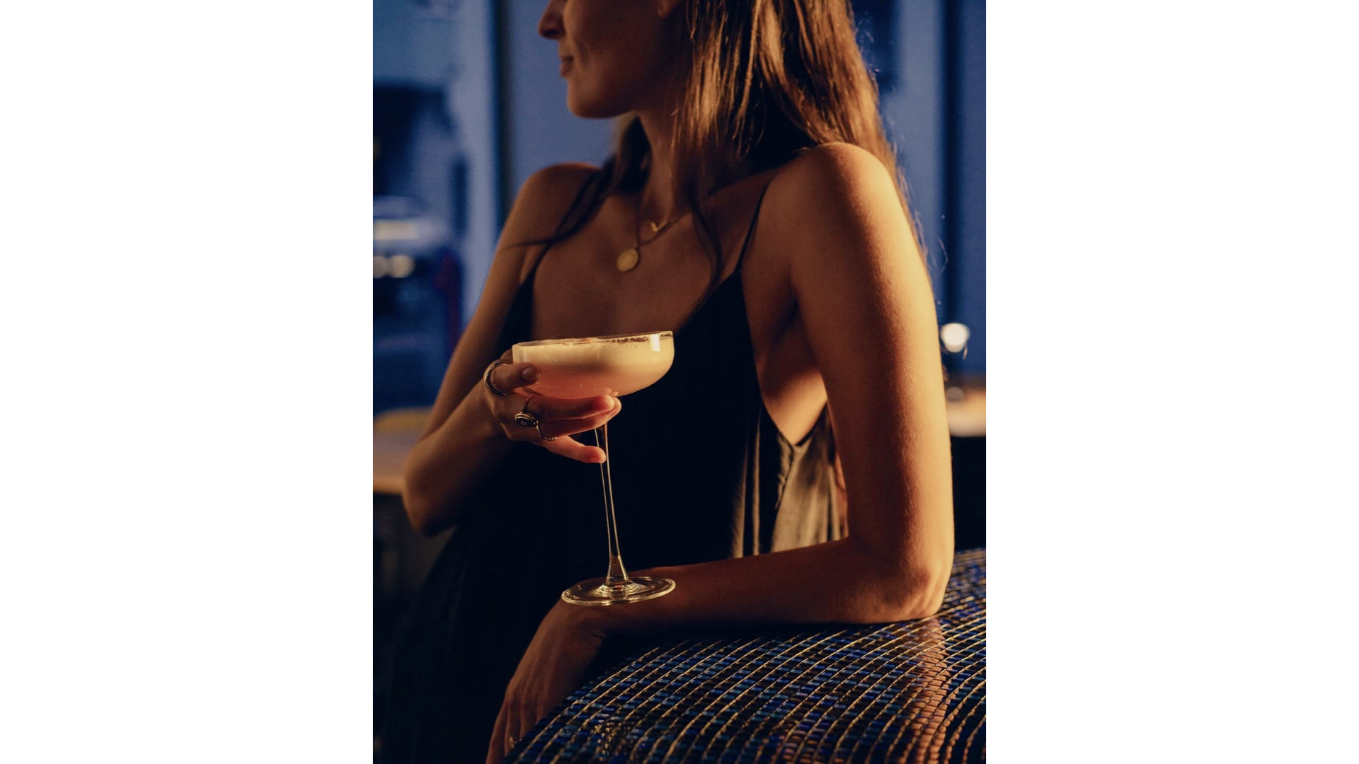Love & Tonic LOOK BOOK.039.png
