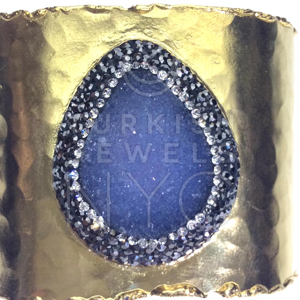 Gold Bracelet with Sapphire Stone 2.jpg